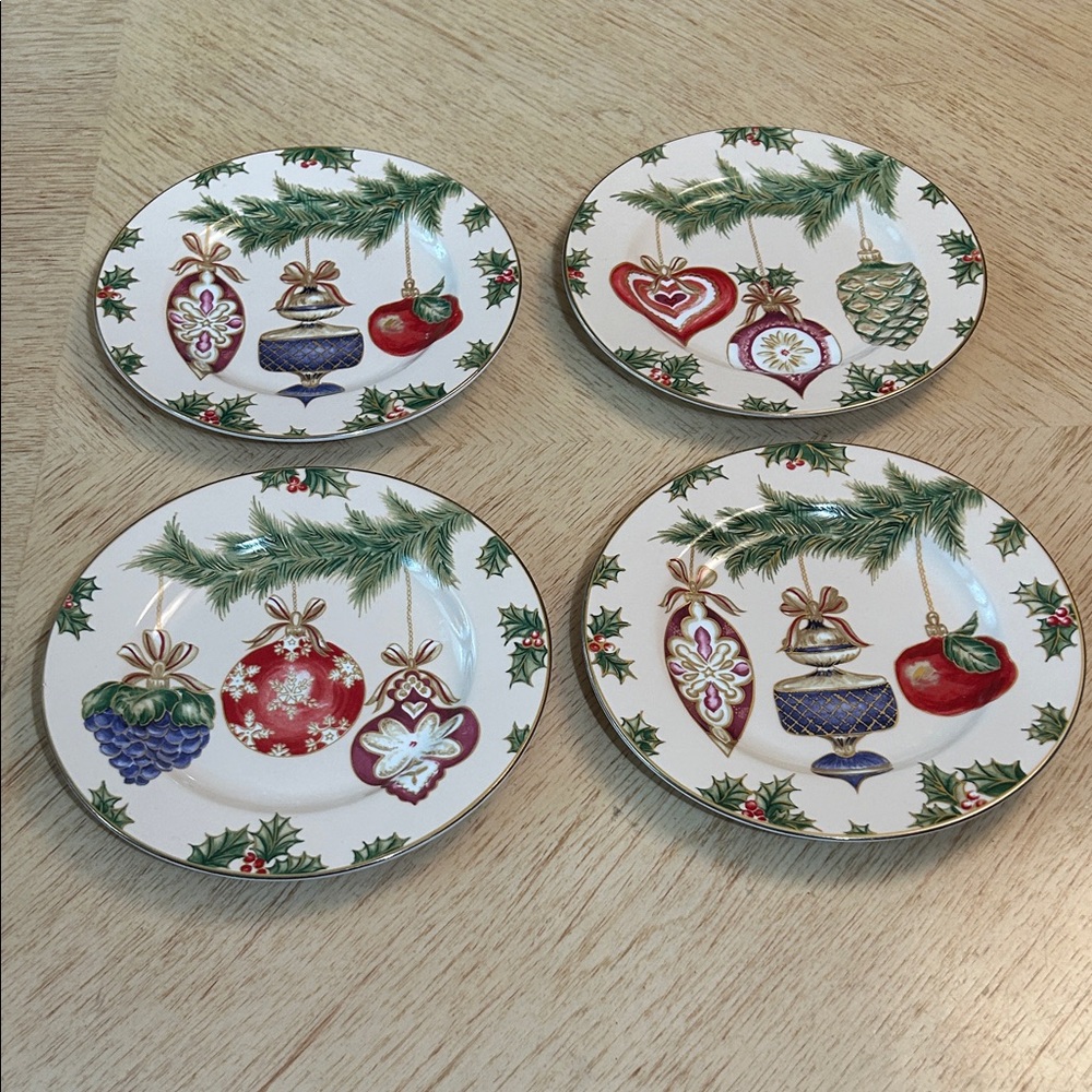American Atelier Porcelain Holiday Ornament Salad/Desert Plate (4)